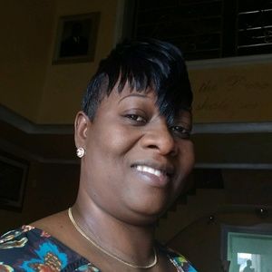 Meet your Posher, Sandy